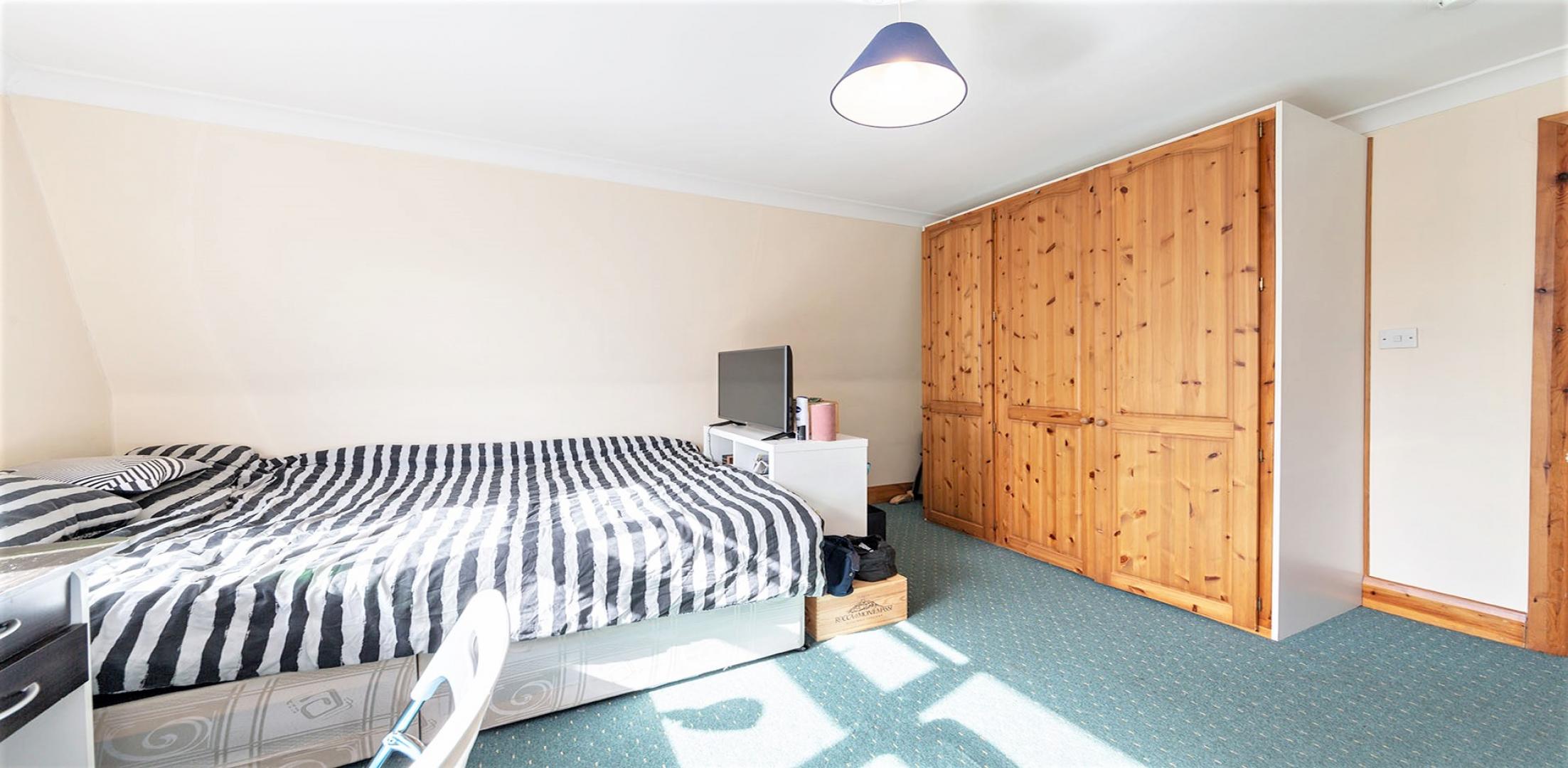 Modern and Central Apartment Grosvenor Gardens, Willesden Green